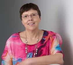 Dr. Christine Sauer